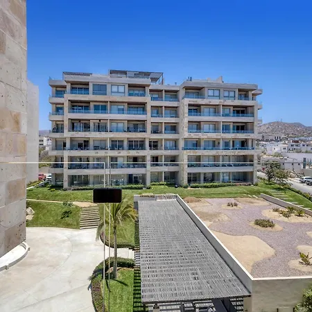 Vista Velas Studio 8402B